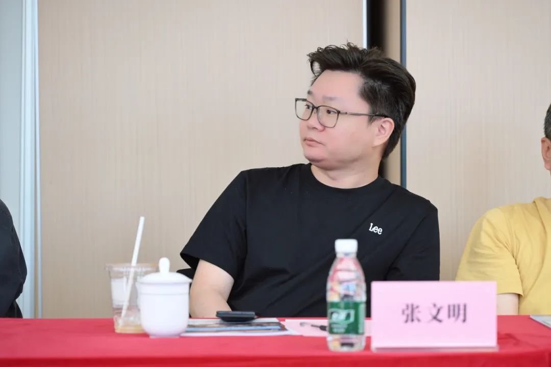 “周三会”第39期暨市政协工商联界别2025年度第三次活动 20位政协委员建言献策 “周三会”第39期暨市政协工商联界别2025年度第三次活动 20位政协委员建言献策