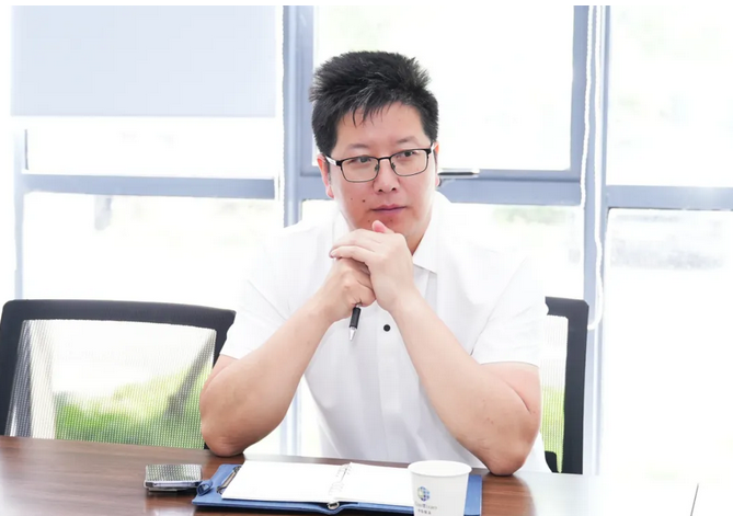 吴剑文会长走访中步擎天新能源